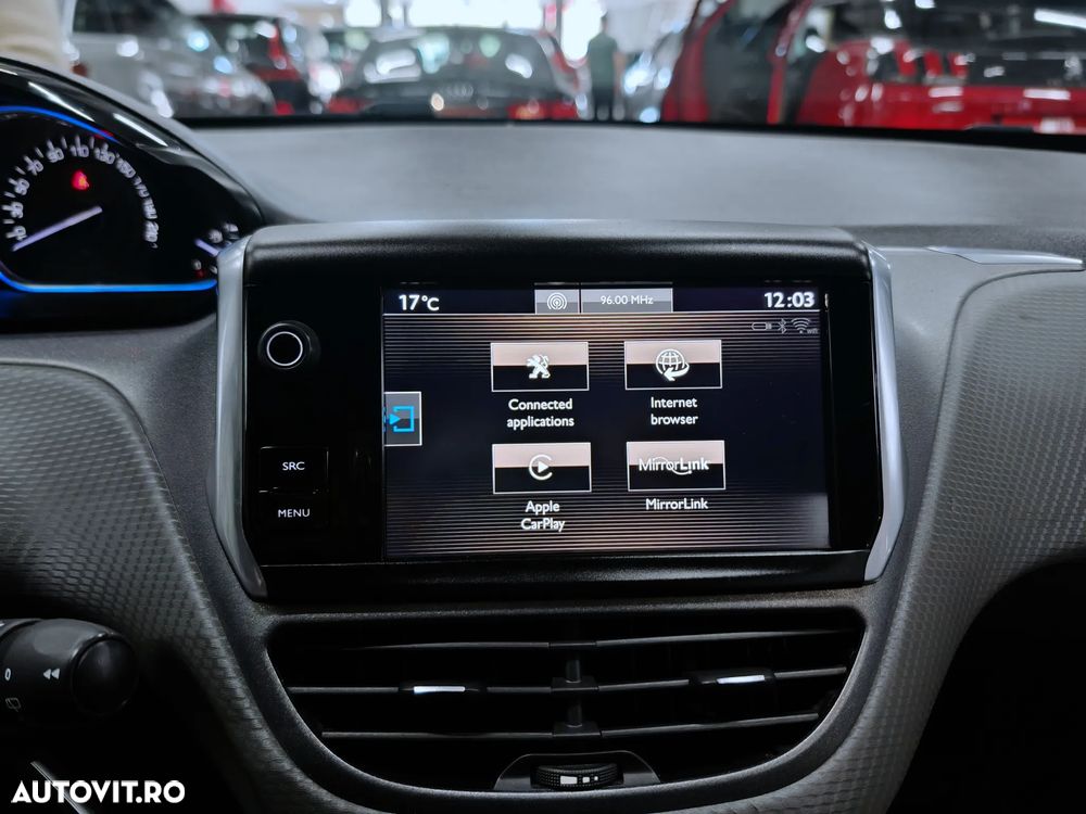 Peugeot 2008 PureTech 110 Stop&Start EAT6 Allure - 16