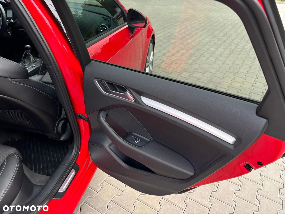 Audi A3 Sportback 2.0 TDI (clean diesel) S line Sportpaket - 16