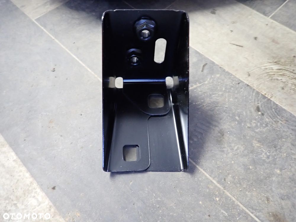 FORD TRANSIT 2014-2019 UCHWYT MOCOWANIE BŁOTNIK LEWY BK3116D155AA - 1