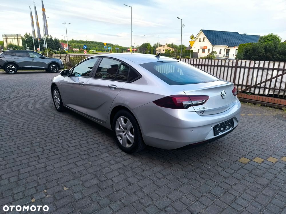 Opel Insignia - 4