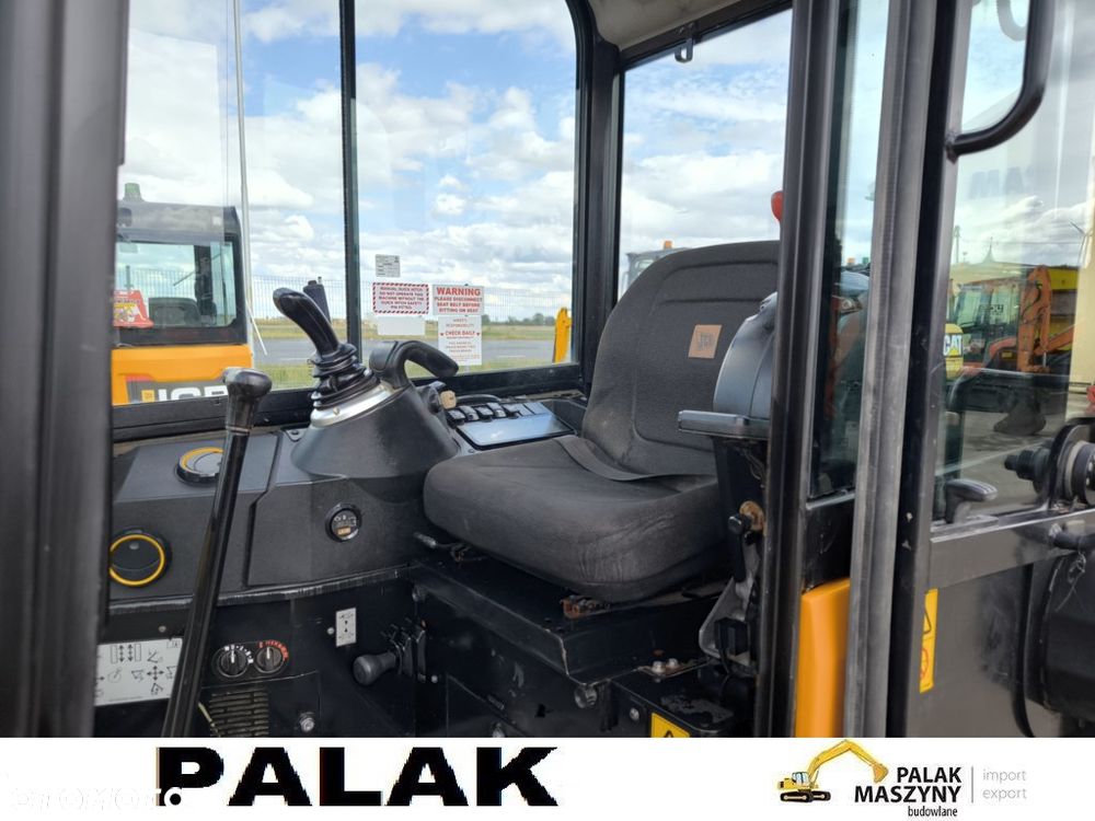 JCB Mini koparka JCB 16 C -1 , 2019 rok - 11