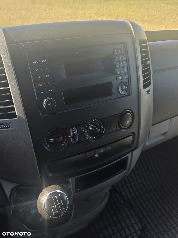 Volkswagen Crafter - 23