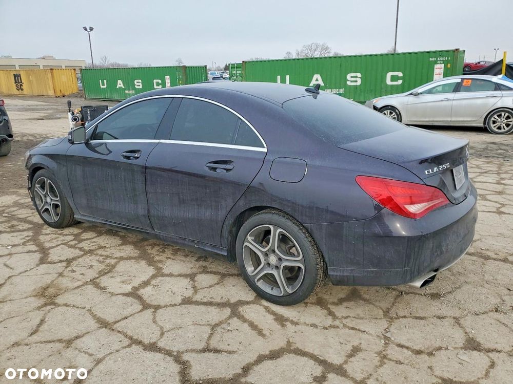 Mercedes-Benz CLA - 2