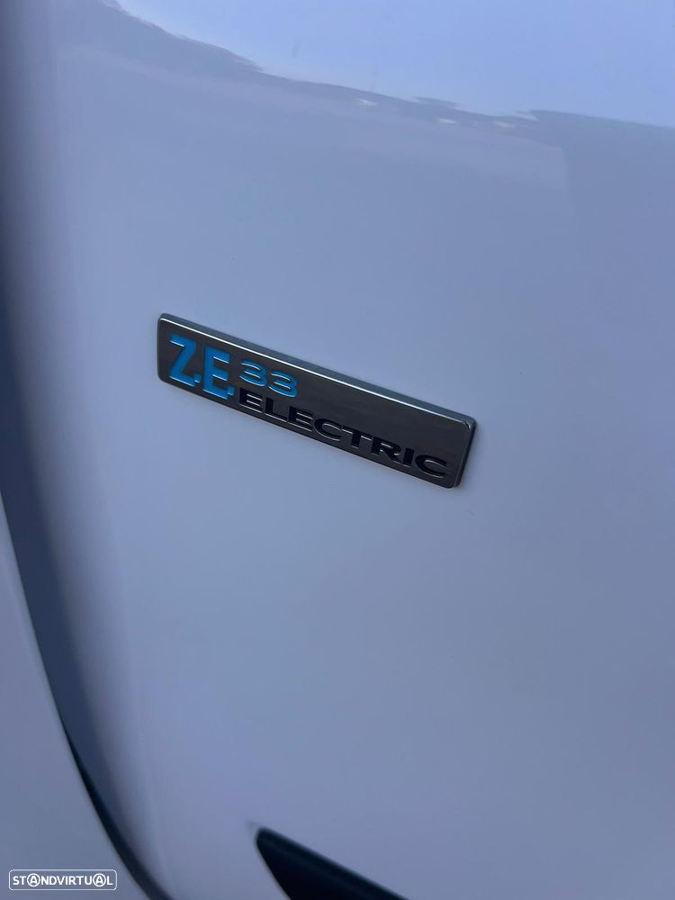 Renault Kangoo Z.E. 33 - 6