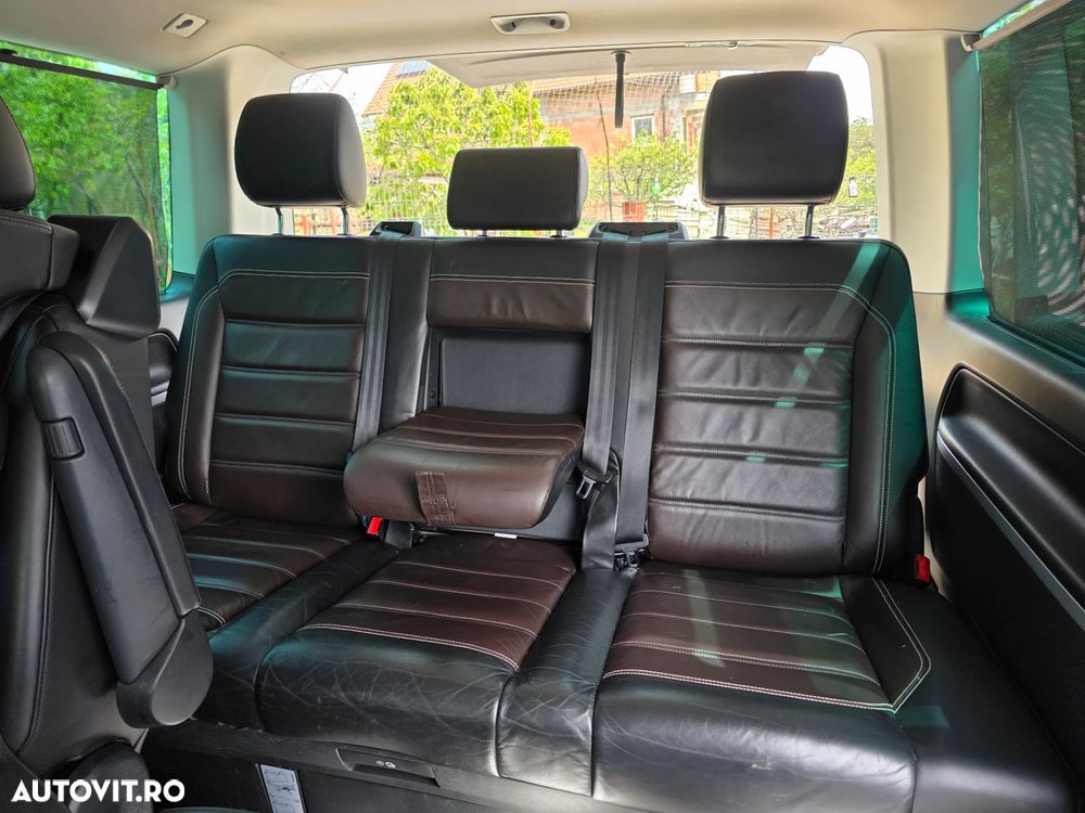 Volkswagen Multivan - 17