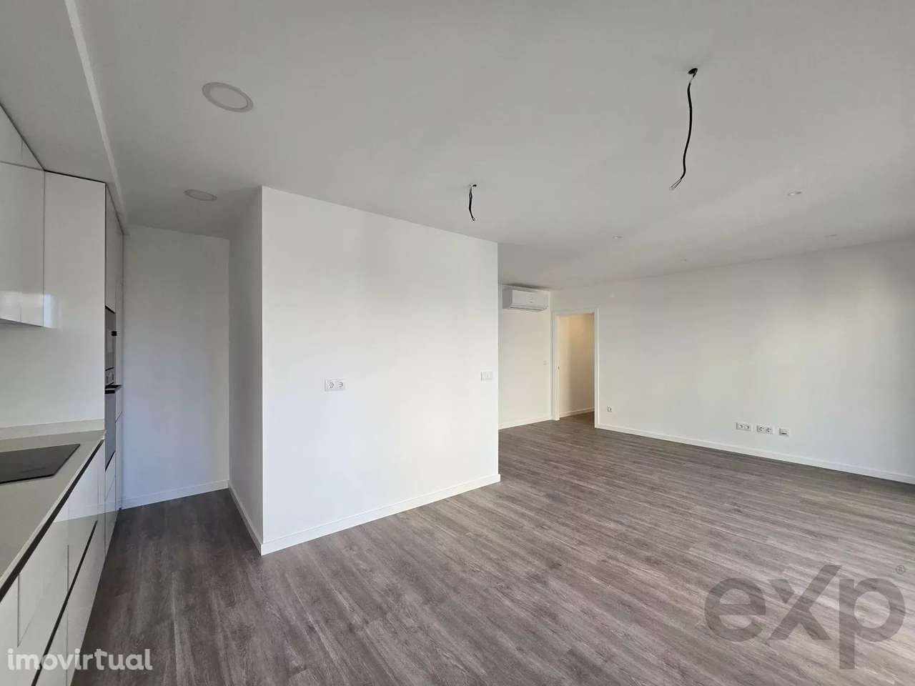 Apartamento T2 Novo | Nazaré | 100 m da Praia - Grande imagem: 5/17