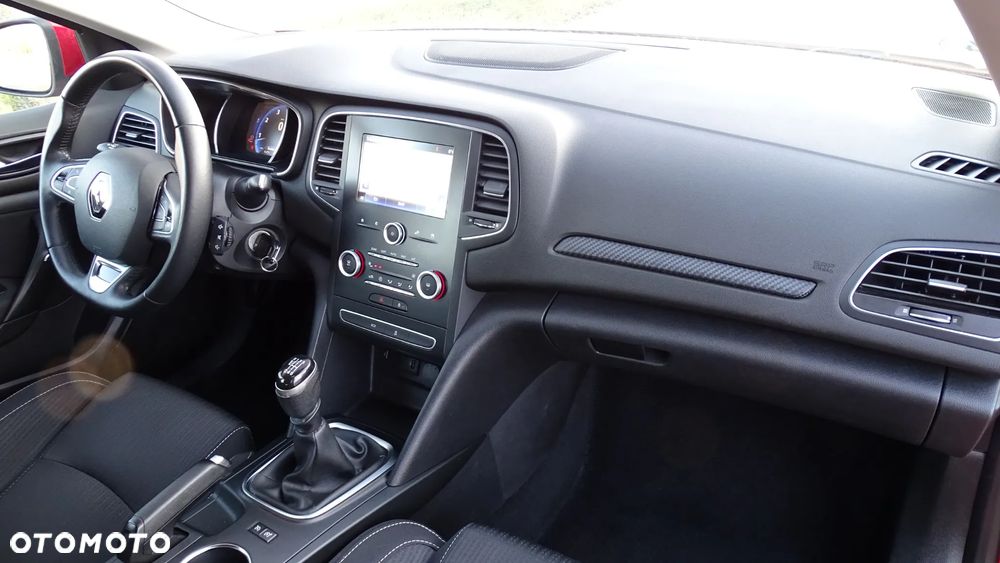 Renault Megane ENERGY TCe 130 INTENS - 14