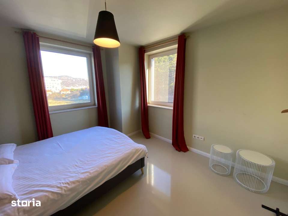 Oportunitate! Penthouse, Colina, 4 camere — fotografia 3