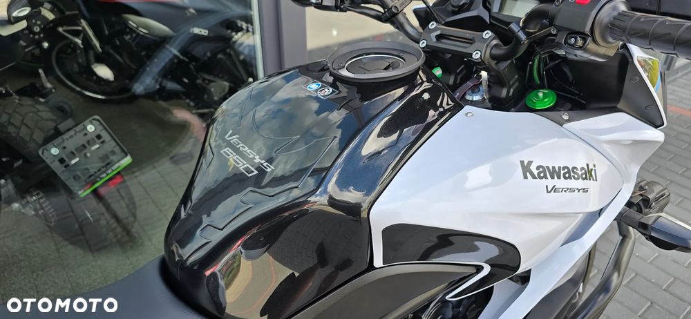 Kawasaki Versys 650 - 15
