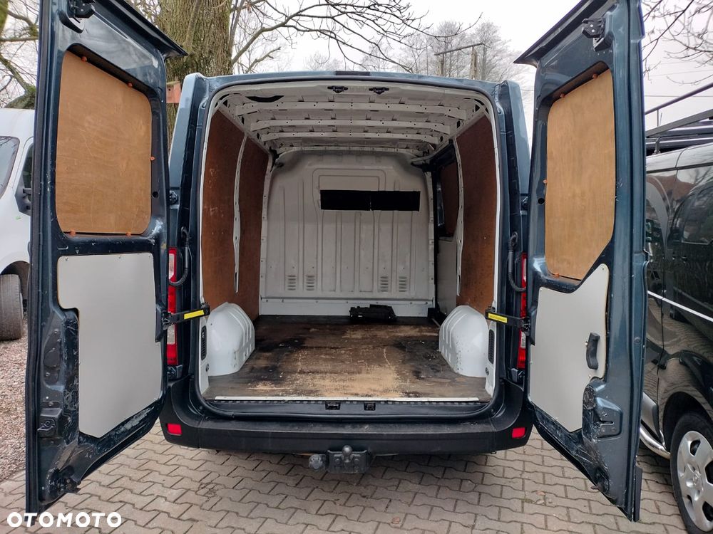 Renault master - 25
