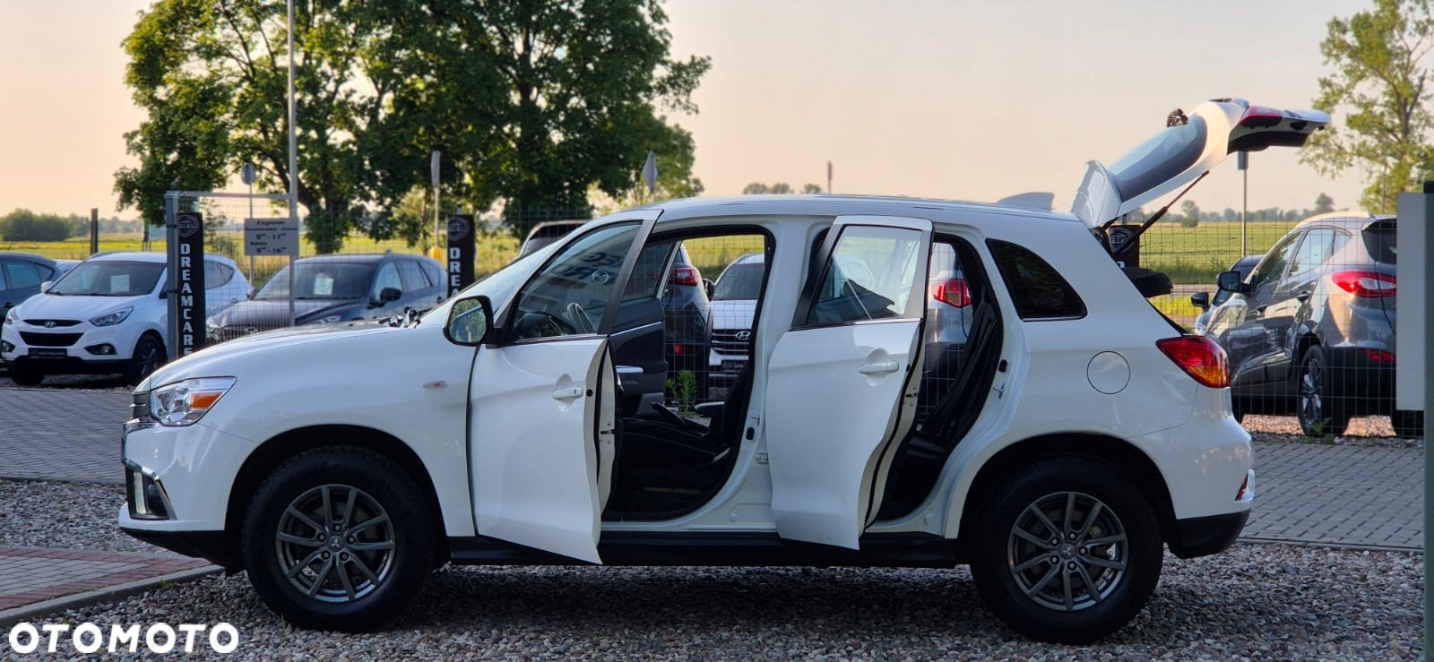 Mitsubishi ASX - 19