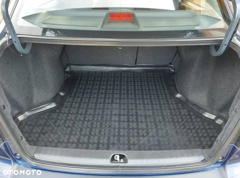 Suzuki SX4 1.6 VVT Comfort - 40