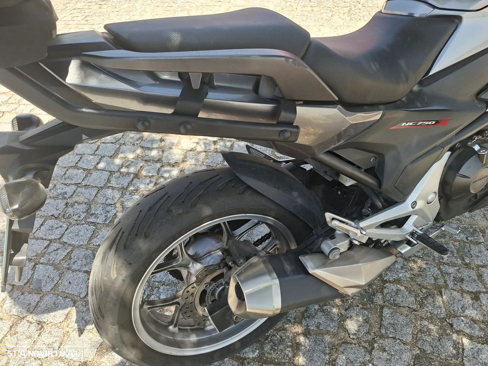 Honda NC750X - 4