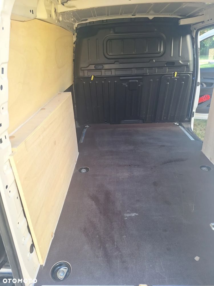 Opel COMBO - 10