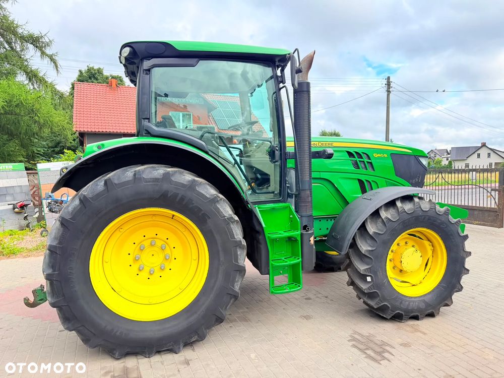 John Deere 6140R - 8