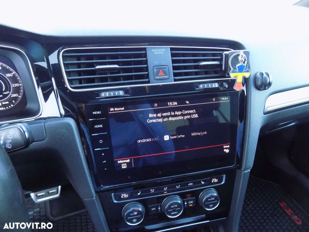 Volkswagen Golf 2.0 TSI DSG GTI - 21