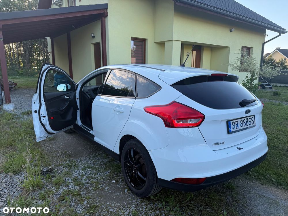 Ford Focus 1.6 SYNC Edition - 5