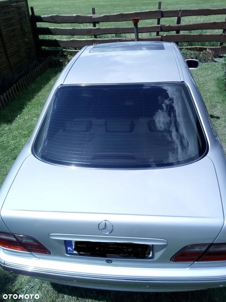 Mercedes-Benz Klasa E - 6