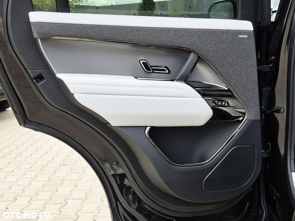 Land Rover Range Rover Sport - 24