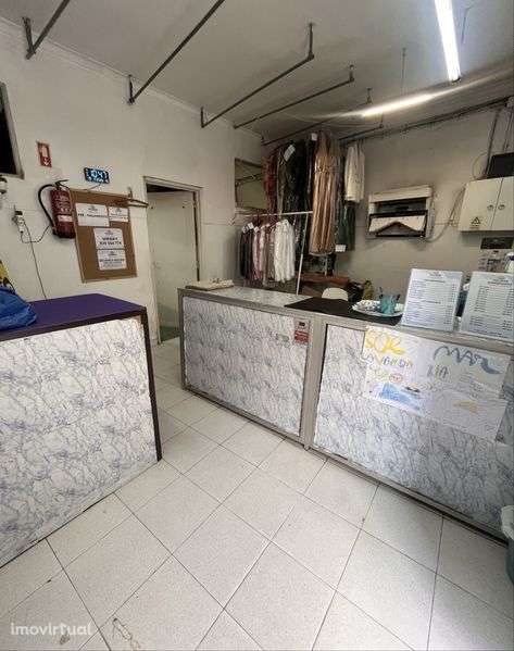 Trespasse Loja - Lavandaria Engomadoria na Brandoa - Grande imagem: 2/4