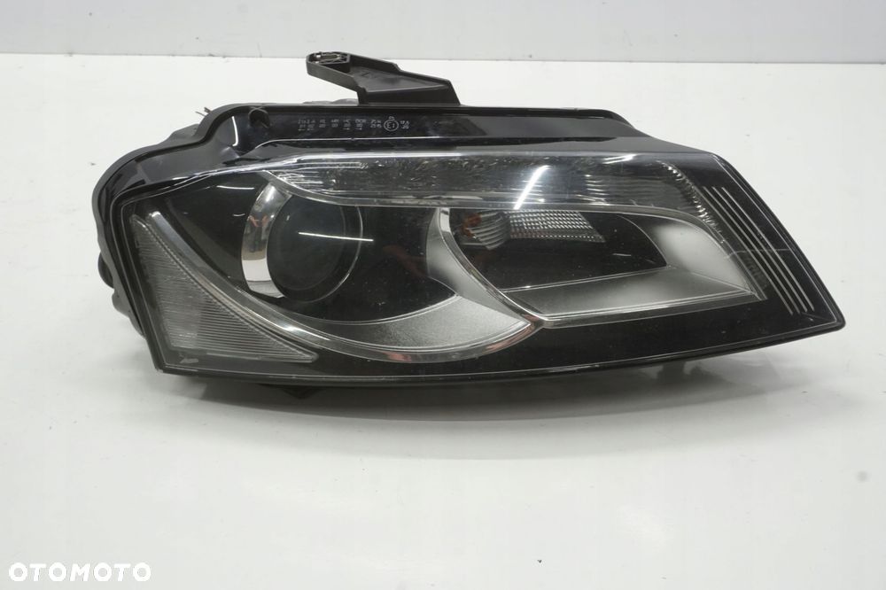 AUDI A3 8P LIFT LAMPA PRAWY PRZÓD BIXENON ANGLIK UK 8P0941004BF - 1