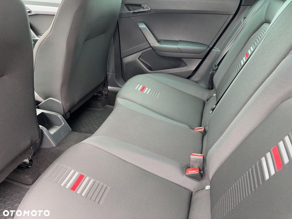 Seat Arona - 13