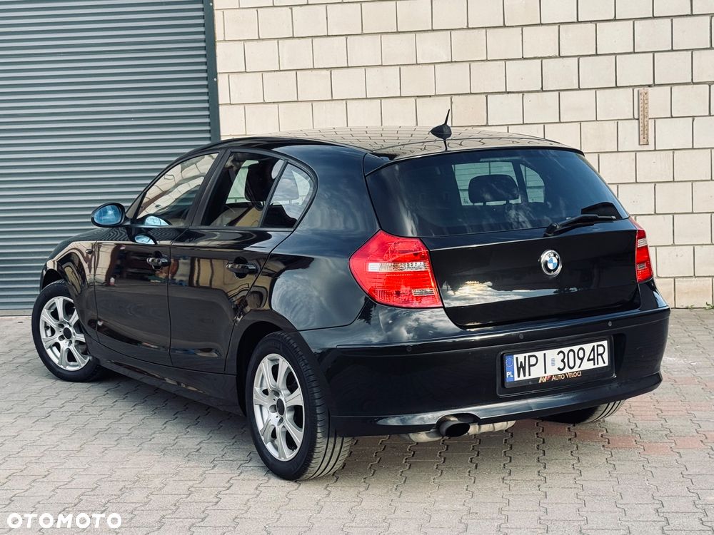 BMW Seria 1 - 15