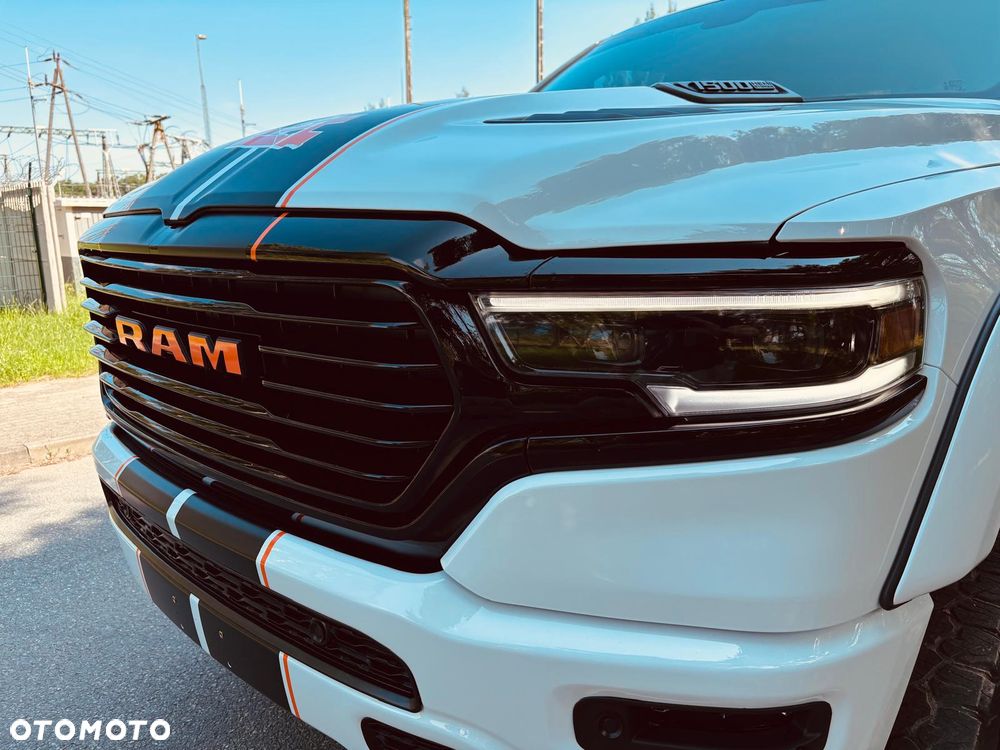 Dodge RAM - 25