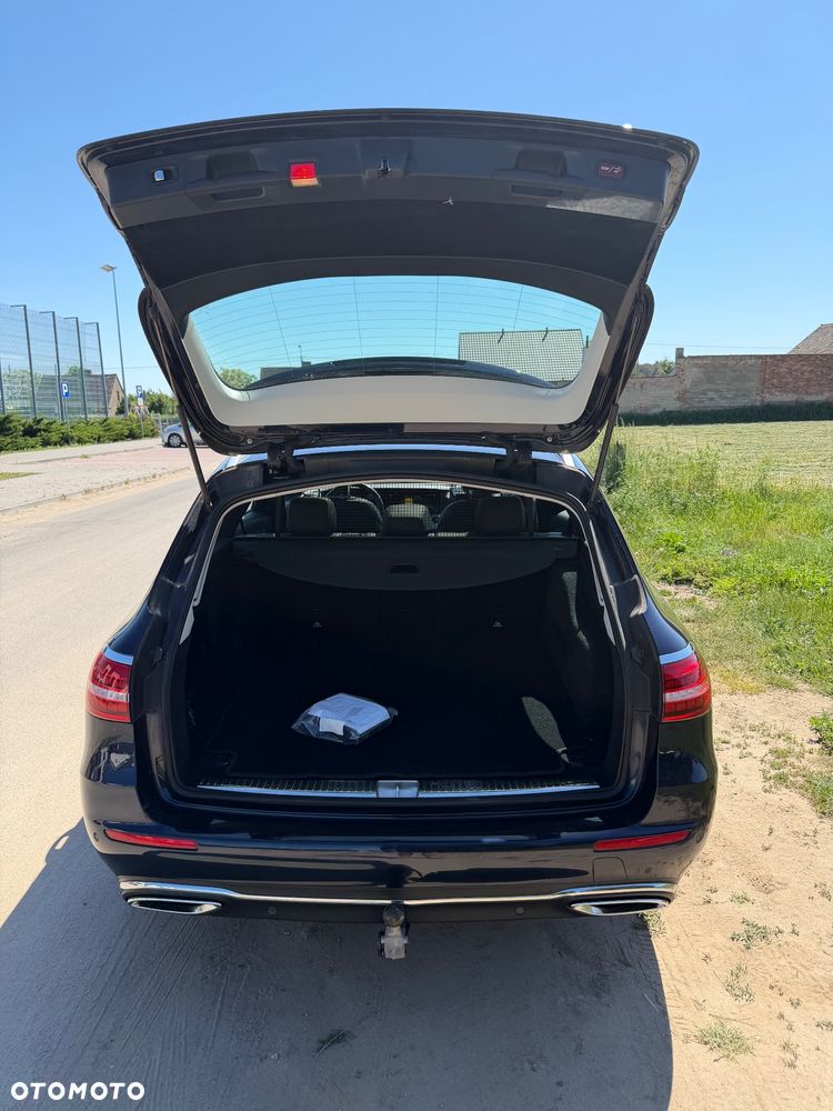 Mercedes-Benz Klasa E 220 d Avantgarde - 17