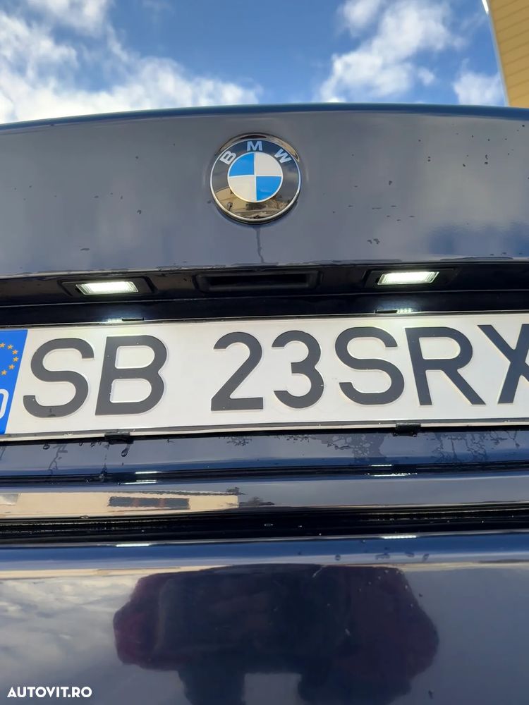 BMW Seria 5 520i Aut. Edition Exclusive - 26