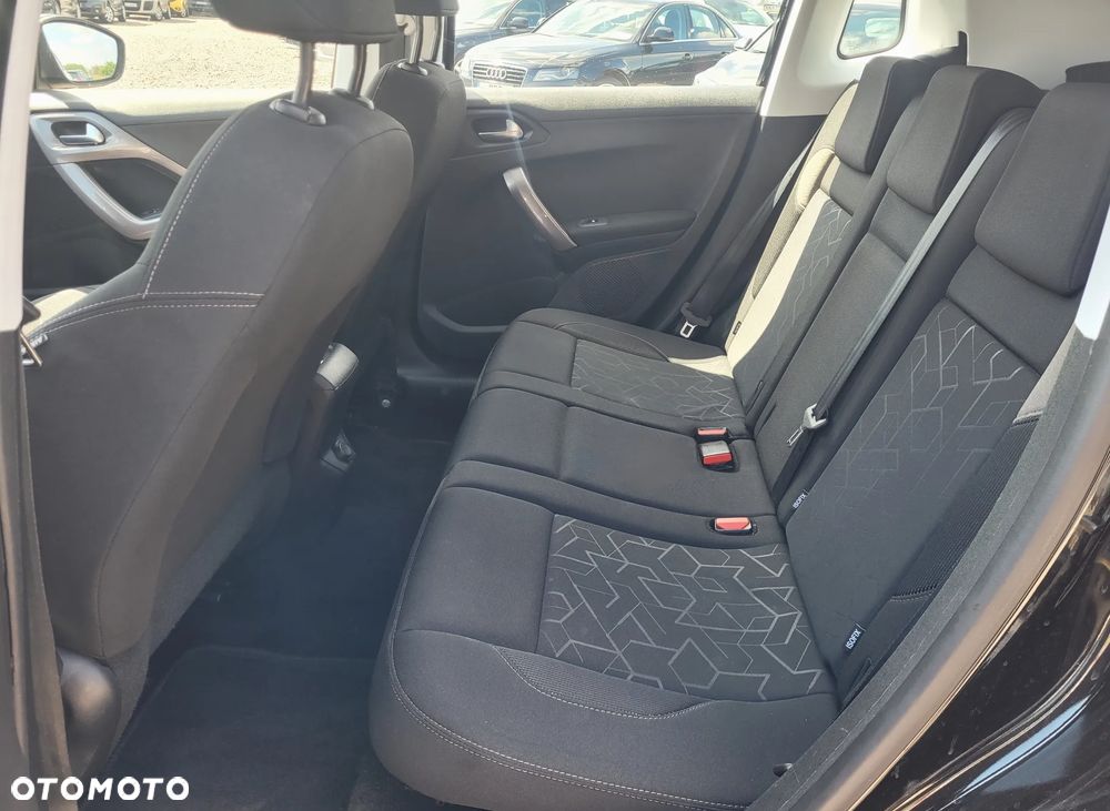 Peugeot 2008 PureTech 110 Stop&Start Allure - 16