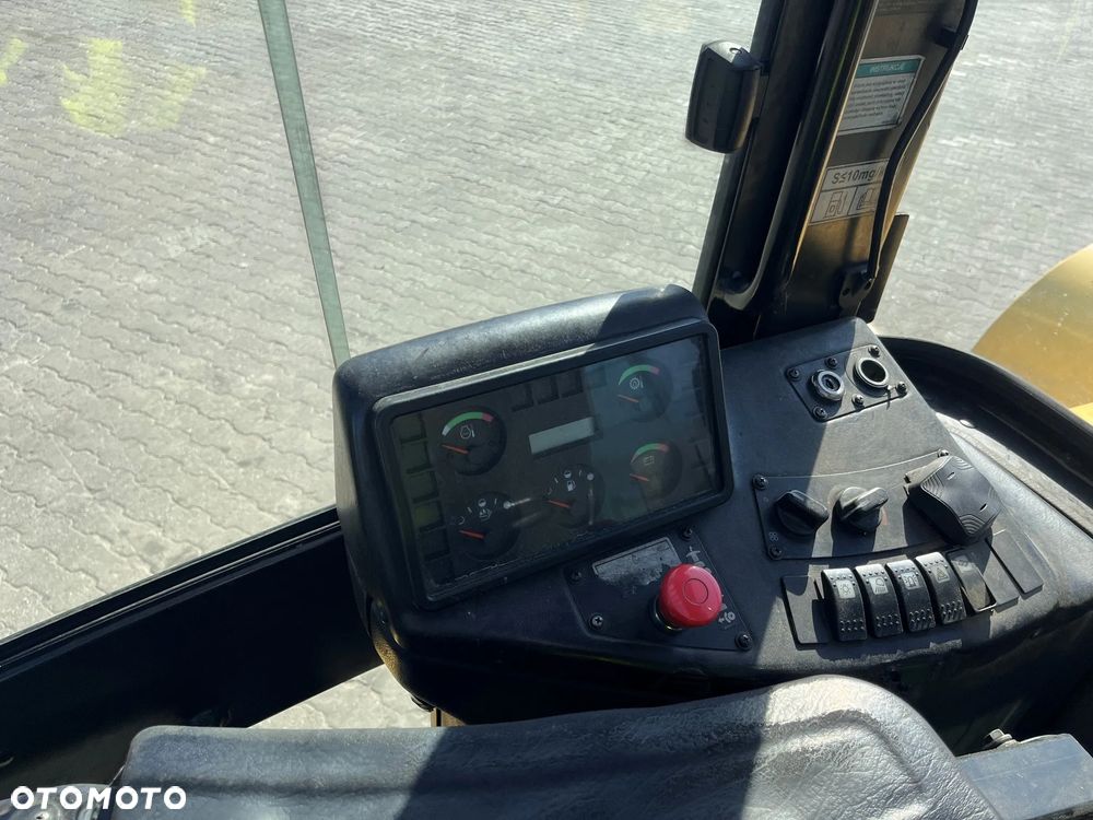 Hyster H16XM-6 - 8