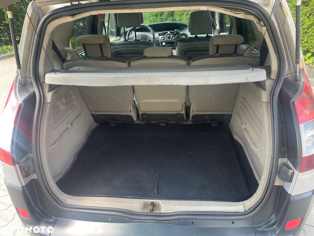 Renault Scenic 1.6 16V Privilege - 6
