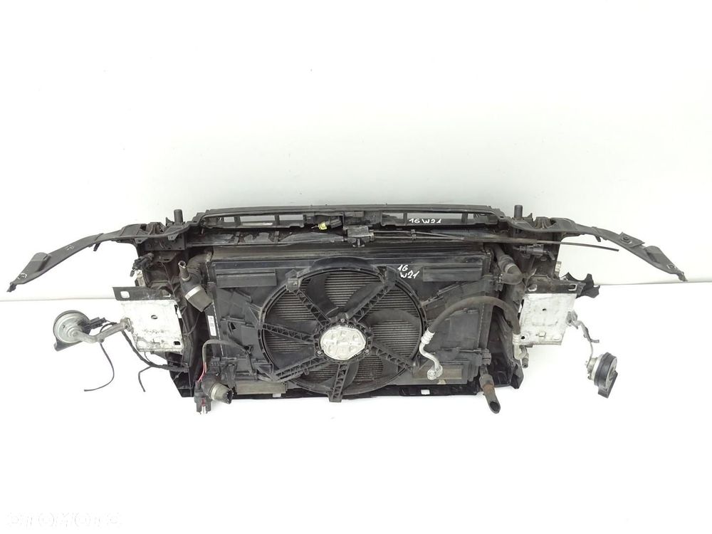 PAS PRZEDNI KOMPLETNY CHŁODNICE BELKA 2.0 TDI AUDI A3 8V 12-16r 3D 5D - 10