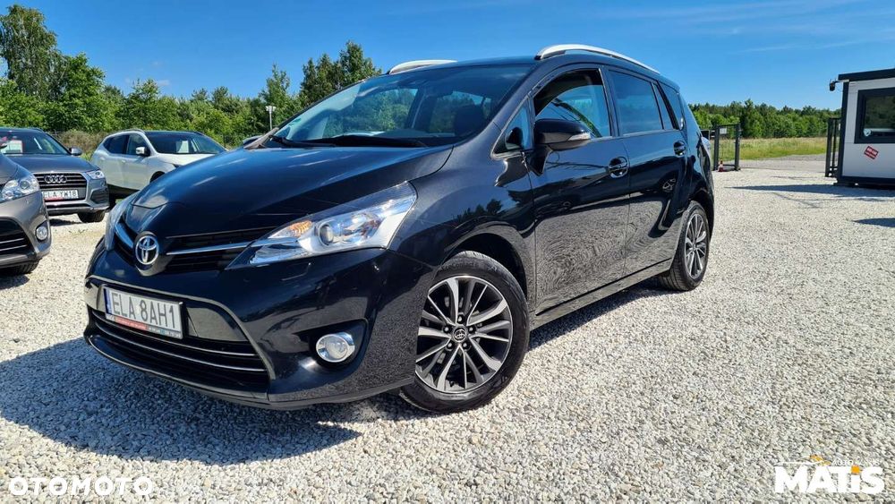 Toyota Verso - 29