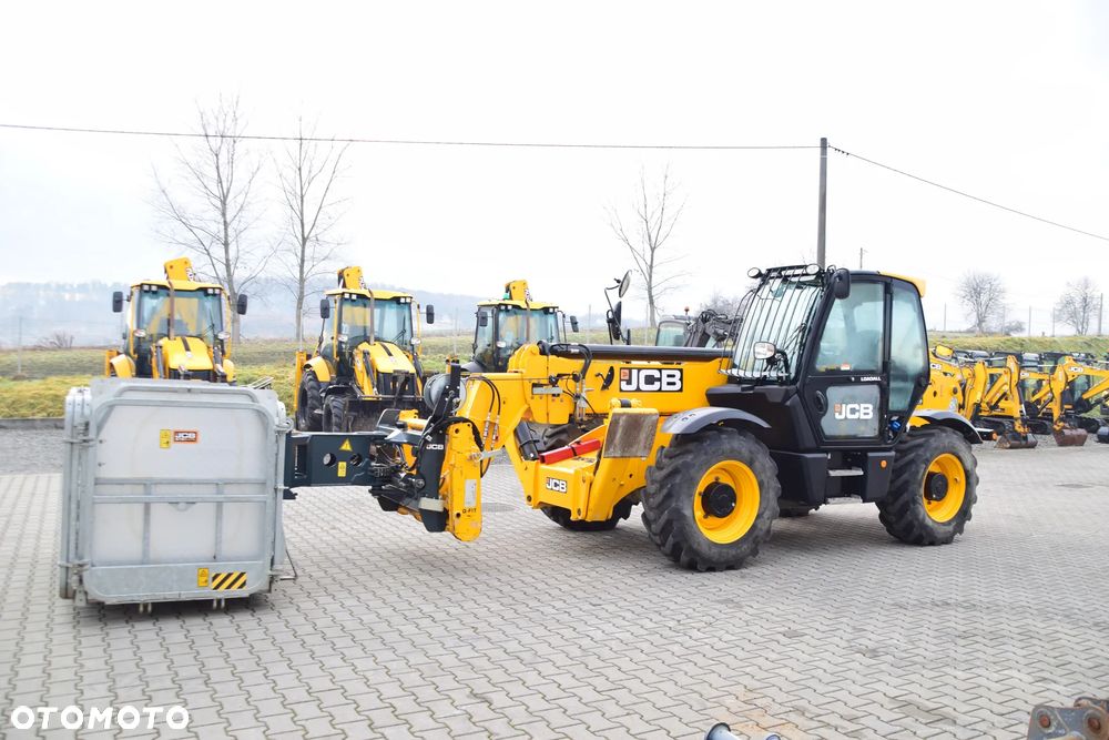JCB 540-140 HiVIZ Platform JCB
