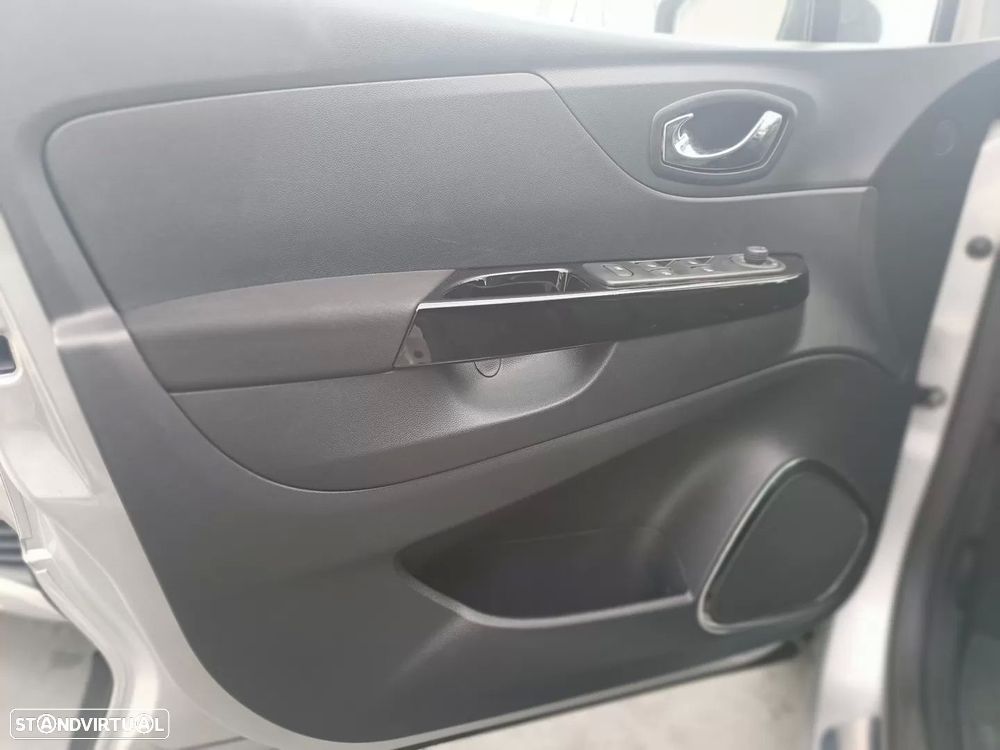 Renault Captur (ENERGY) dCi 90 LIMITED - 29