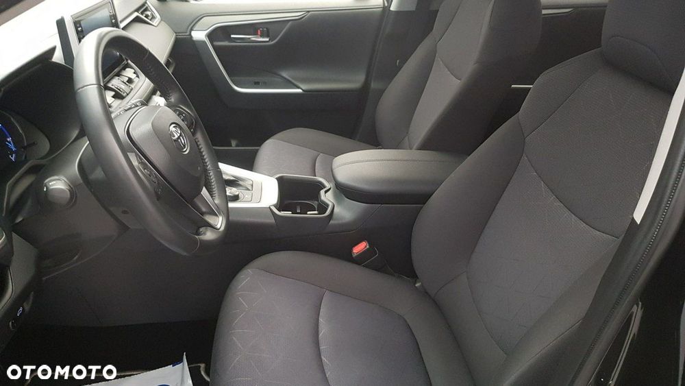 Toyota RAV4 - 16