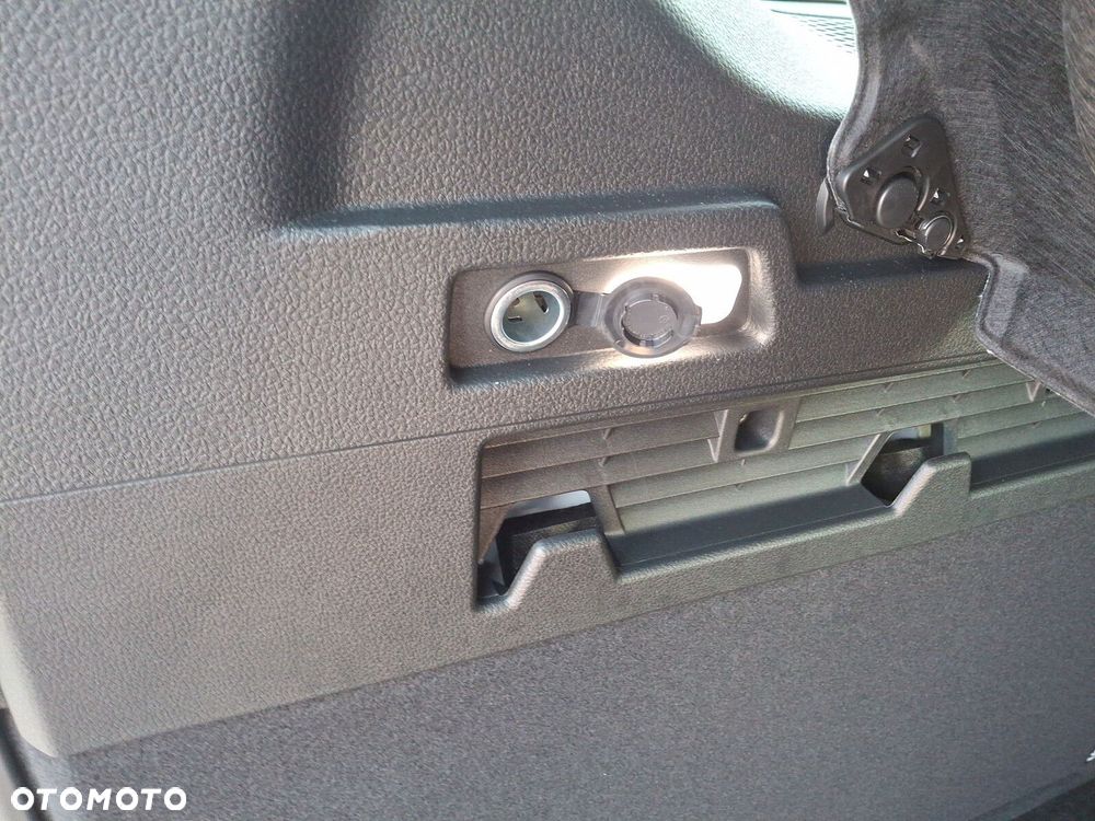 Volkswagen Caddy - 17
