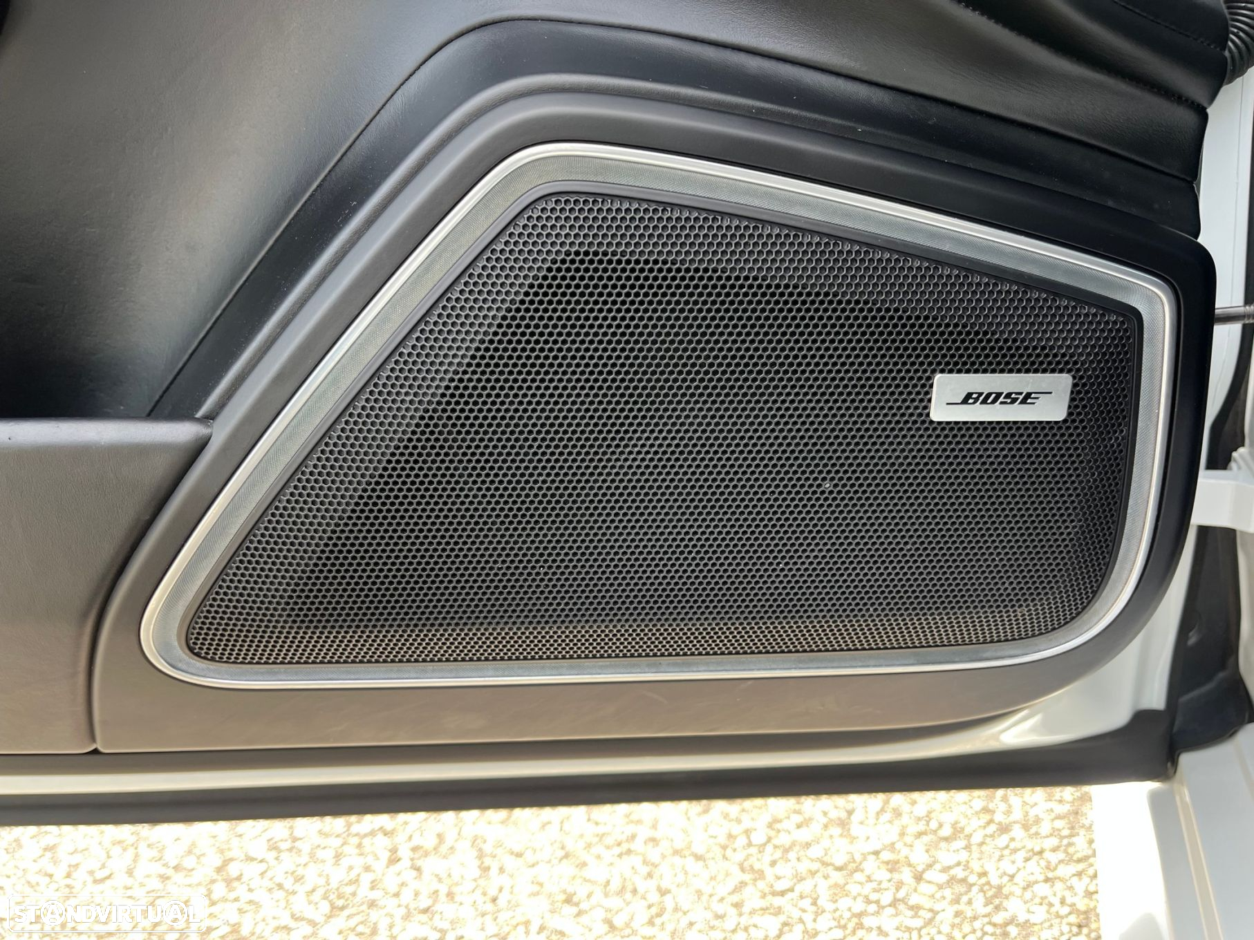 Porsche Panamera Sport Turismo 4 E-Hybrid - 24