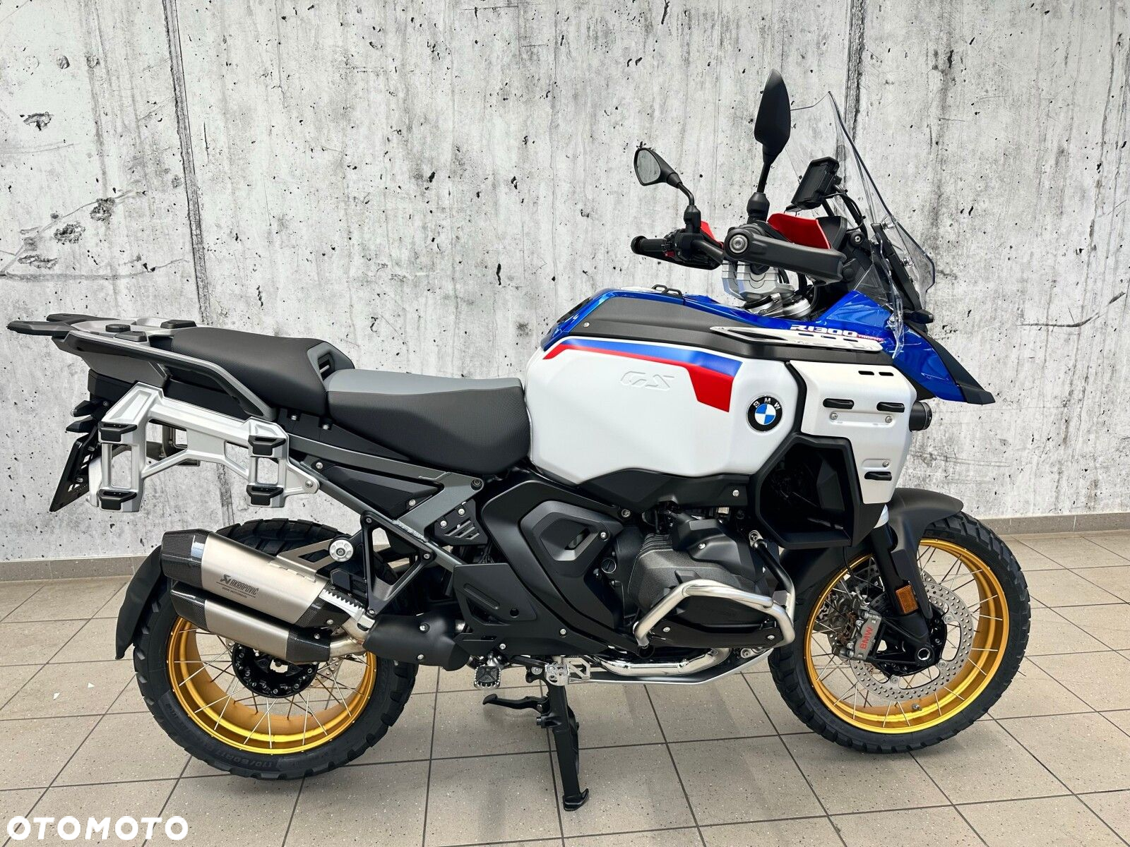BMW R - 6