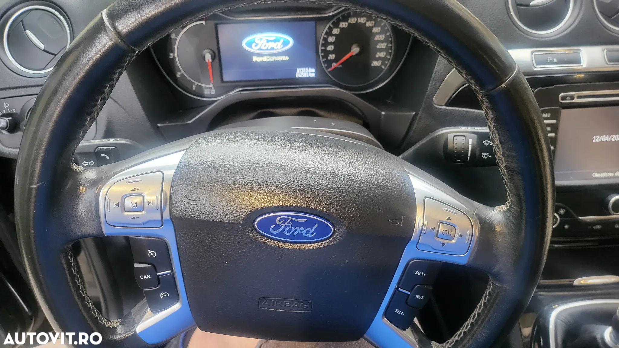 Ford S-Max 2.0 TDCi Titanium - 24