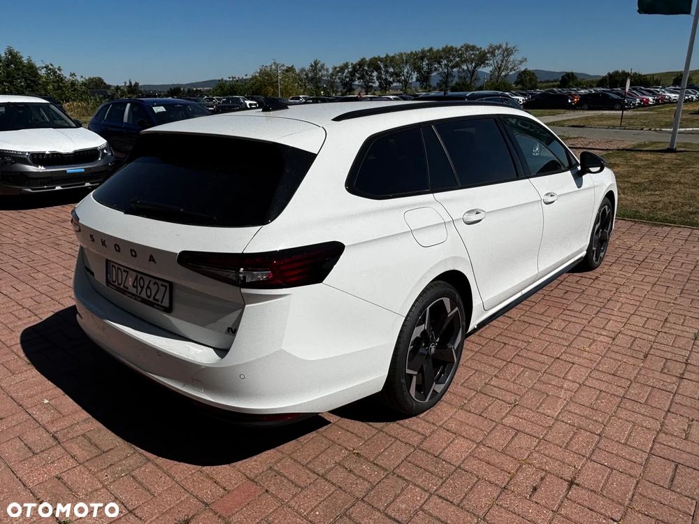 Skoda Superb 1.5 TSI Plug-in Hybrid Sportline DSG - 6
