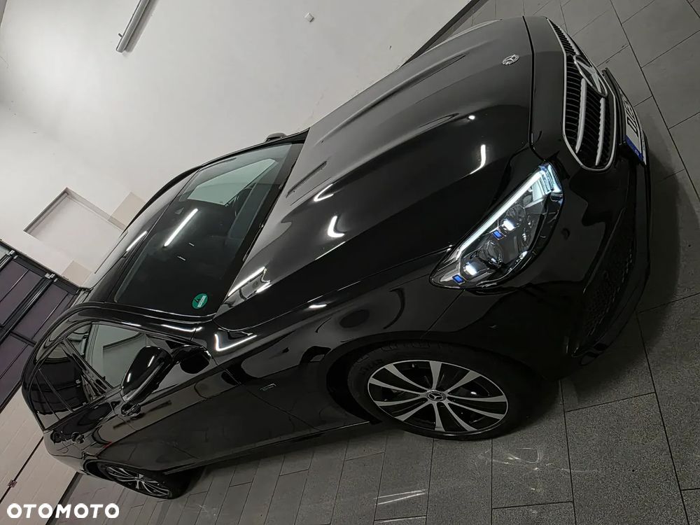 Mercedes-Benz Klasa E 300 de 4-Matic Exclusive - 3