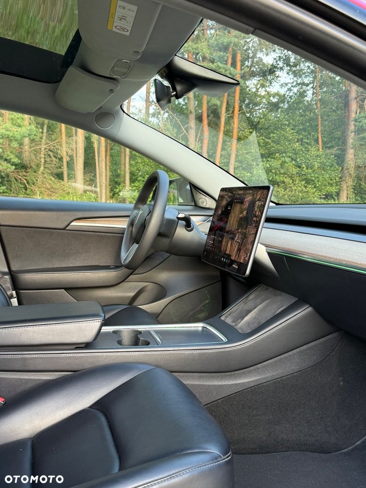 Tesla Model 3 - 23