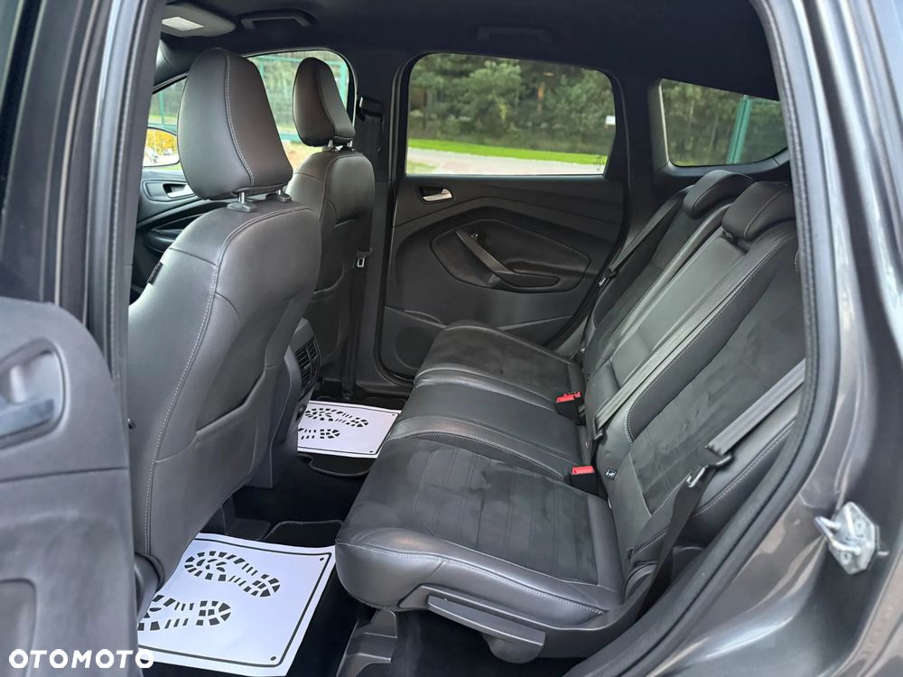 Ford Kuga - 14