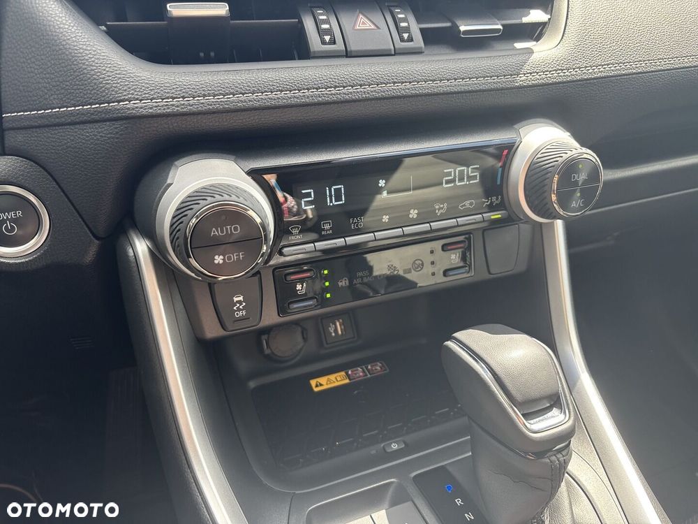 Toyota RAV4 2.5 Hybrid Executive 4x2 - 28