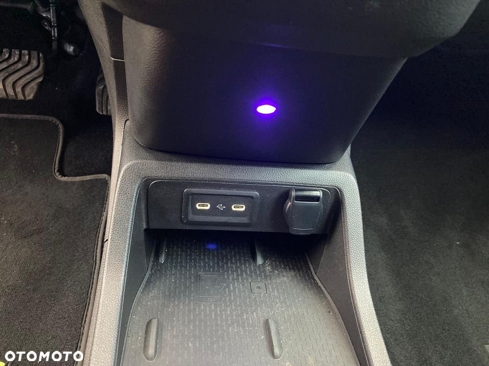 Mercedes-Benz Klasa T - 19