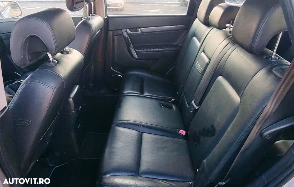 Chevrolet Captiva 2.0 High CE AWD Aut LT - 9