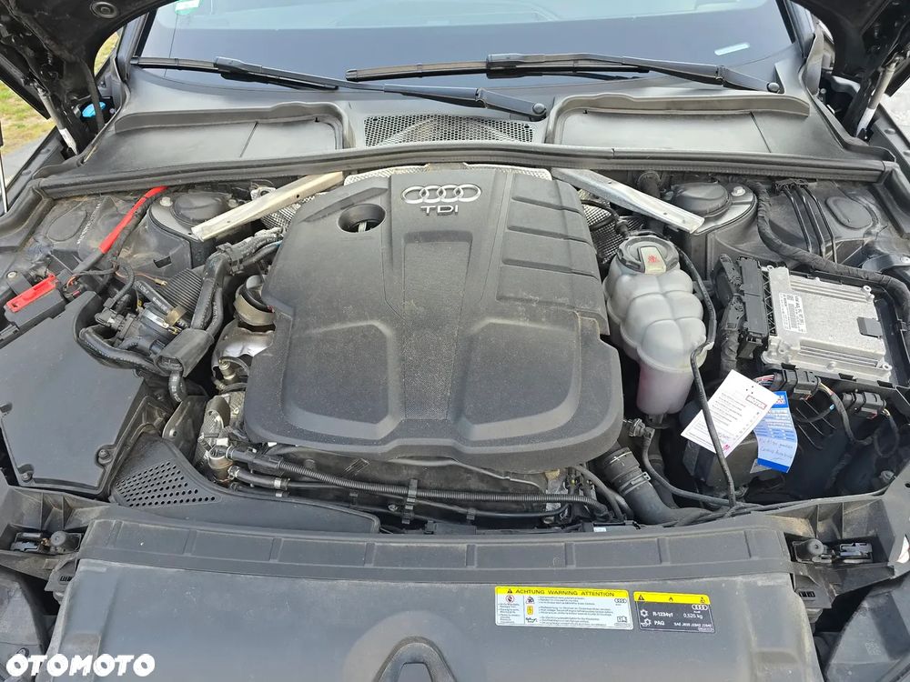 Audi A4 Avant 2.0 TDI S tronic - 37